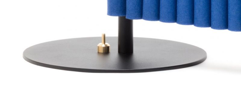 Wave Plate foot for middle position with 2 mm felt base incl. 1 adapter for screen Hey Sign